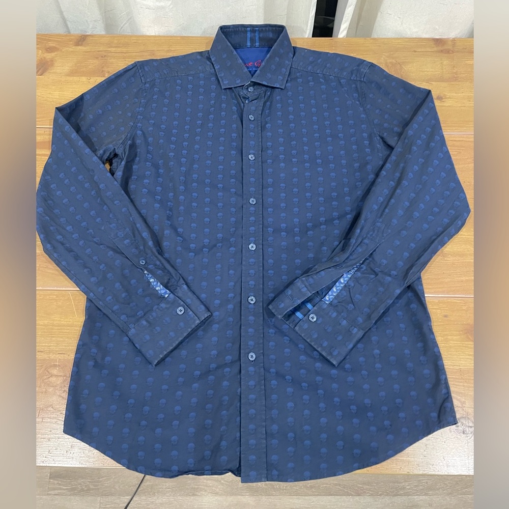 NWOT Robert Graham Dark Blue Skull Limited Edition Dress Shirt